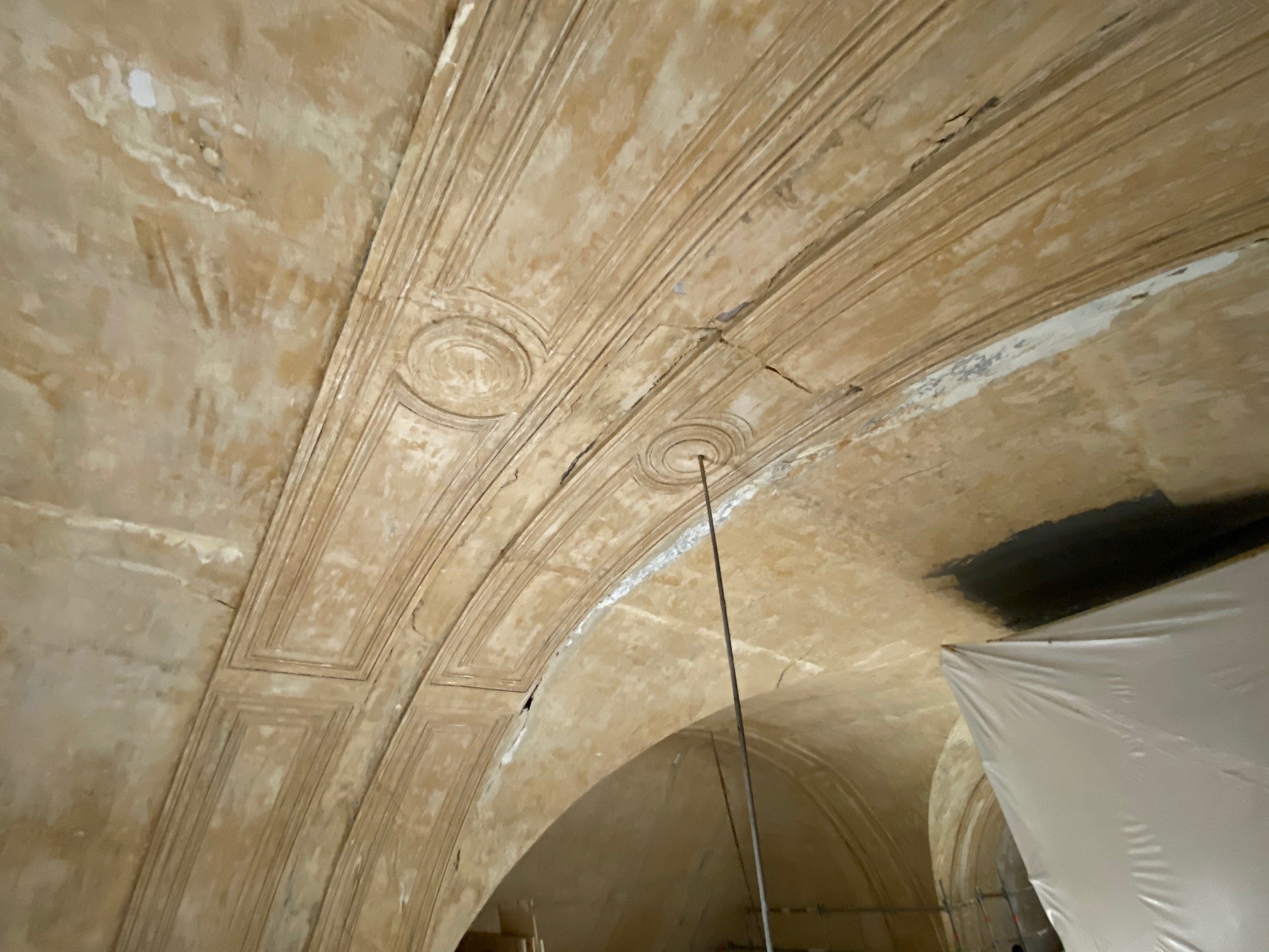 Décapage des peintures au plomb de l'église de Pantin Groupe Remove — free download